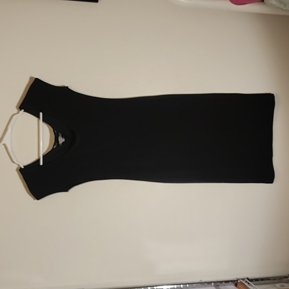 Kamali little black dress with slight cap sleeve. Size S